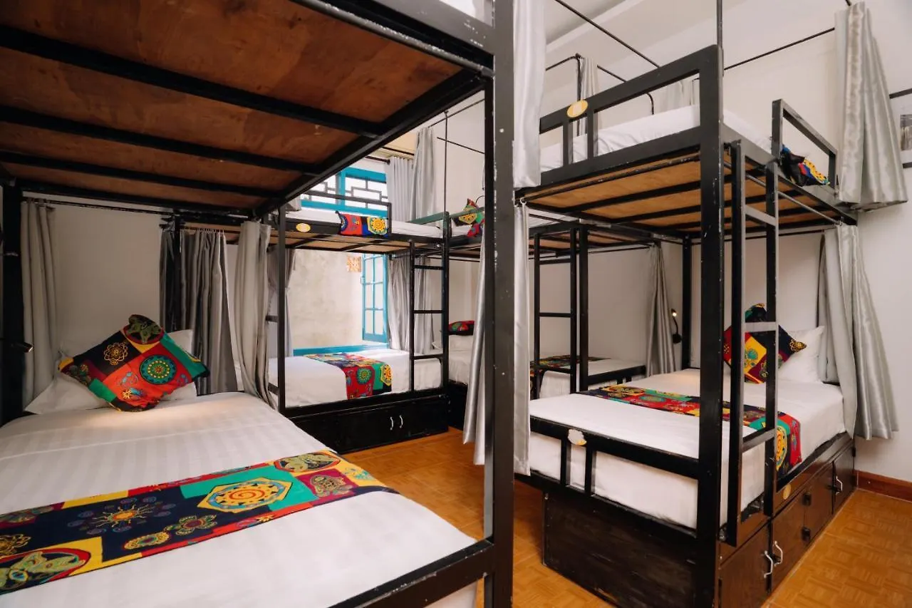 Wanderlust Hostel Hoi An