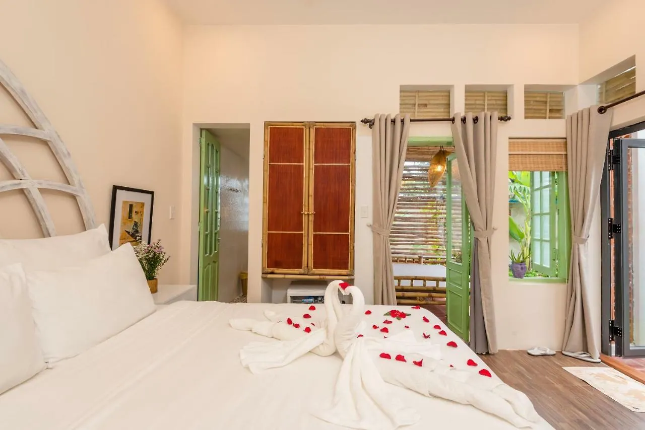Wanderlust Hostel Hoi An